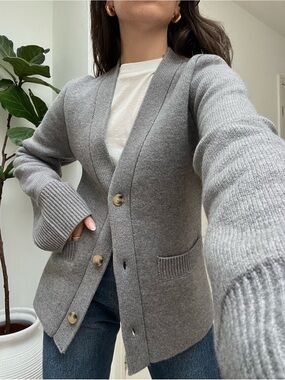 H&M Premium Selection Knitted Pure Wool Structured Cardigan Grey NWT